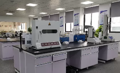 Il Century Test Center-Test proprietario-garantisce la funzione, le prestazioni di tutti i prodotti EAS e RFID del secolo